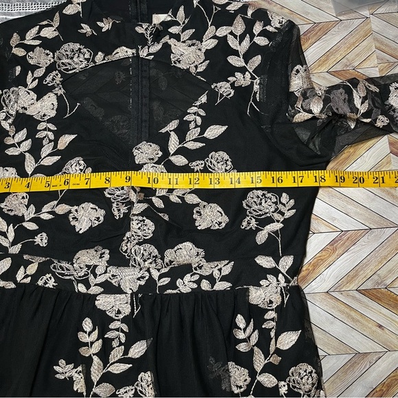 Altar'd State Malvern Black Rose Gold Floral Choker Neckline Mini Dress Party - Picture 9 of 13